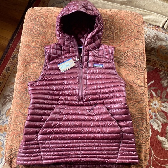 Patagonia Jackets & Blazers - Patagonia Women's UltraAlpine Down Hooded Vest Dark Ruby burgundy NWT Medium M
